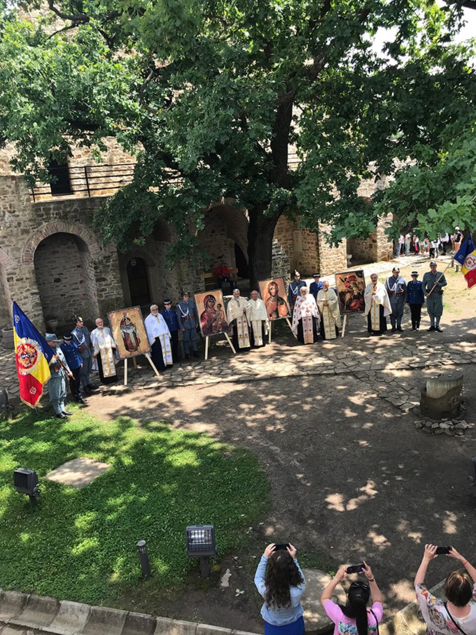 Cinstire a voievodului Ștefan cel Mare și Sfânt făcută de preoții pensionari din Protopopiatul Fălticeni