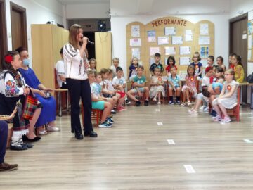 Momente artistice la Școala de vară “Vrei să înveți lucruri noi”