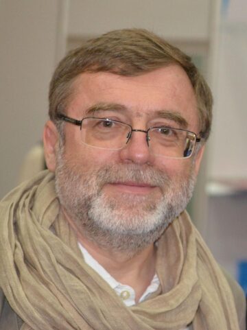 Manifest Matei Vișniec, la conferința Bibliotecii USV: În absența lecturii, „societatea construiește mutanți umani, sclavi ai industriei de divertisment”