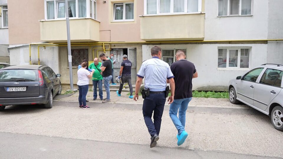 Blocul unde s-a petrecut grozăvia