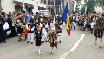 Festivalul Internațional de Folclor „Întîlniri Bucovinene” la cea de-a 32-a ediție, în Câmpulung Moldovenesc 11