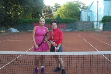 Andreea Stan și Cici Robciuc s-au confruntat în cadrul întrecerii feminine a Cupei Monitorul