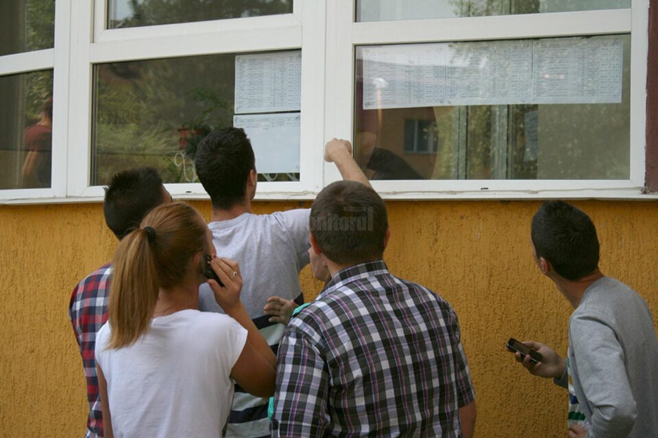 Rezultatele repartizării computerizate în învățământul liceal de stat a absolvenților clasei a VIII-a vor fi afișate astăzi