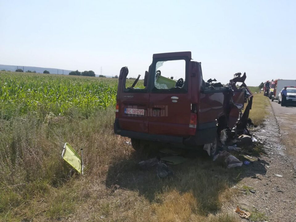 Microbuzul implicat în accident