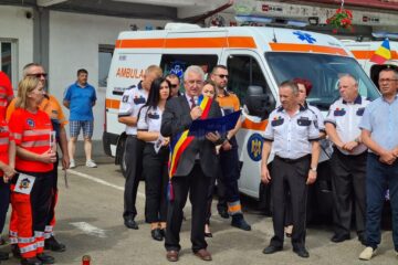 Diplomă de Excelență pentru angajații de la Ambulanță, acordată de primarul Ion Lungu
