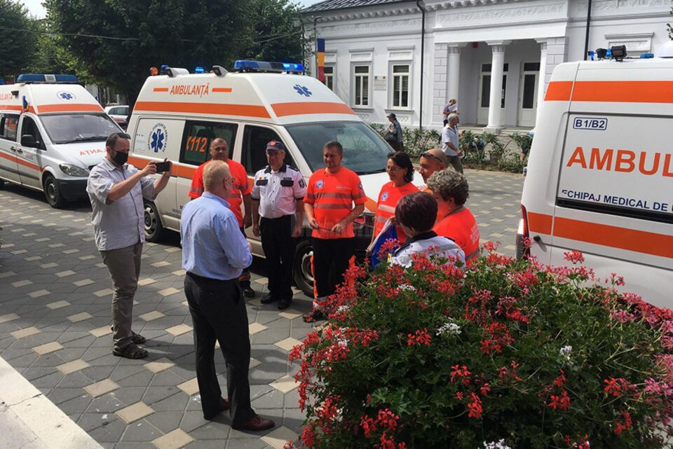 Sirenele ambulanțelor au sunat și la Fălticeni, pentru a marca Ziua Națională a Ambulanței din România
