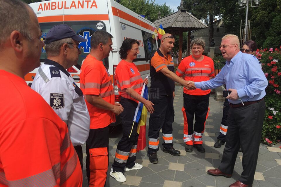 Sirenele ambulanțelor au sunat și la Fălticeni, pentru a marca Ziua Națională a Ambulanței din România