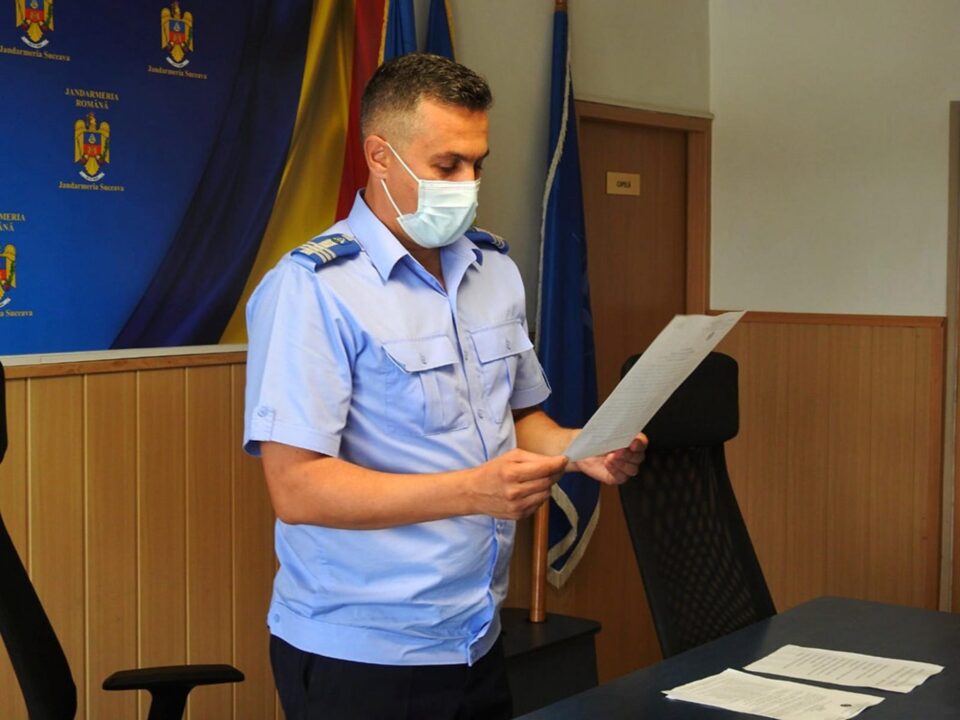 97 de jandarmi au fost avansați în grad