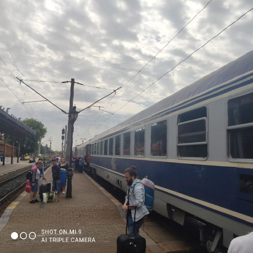 Ajunși la Suceava cu 6 ore întârziere