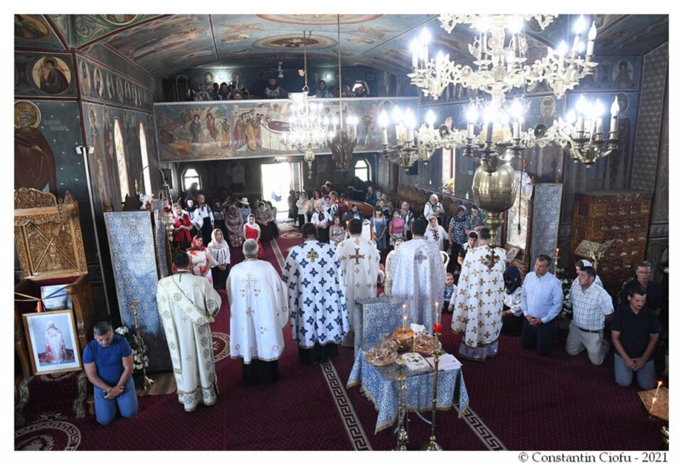 Arhidiaconul Orest Bucevschi, comemorat în Biserica „Sfântul Nicolae” - Păltinoasa