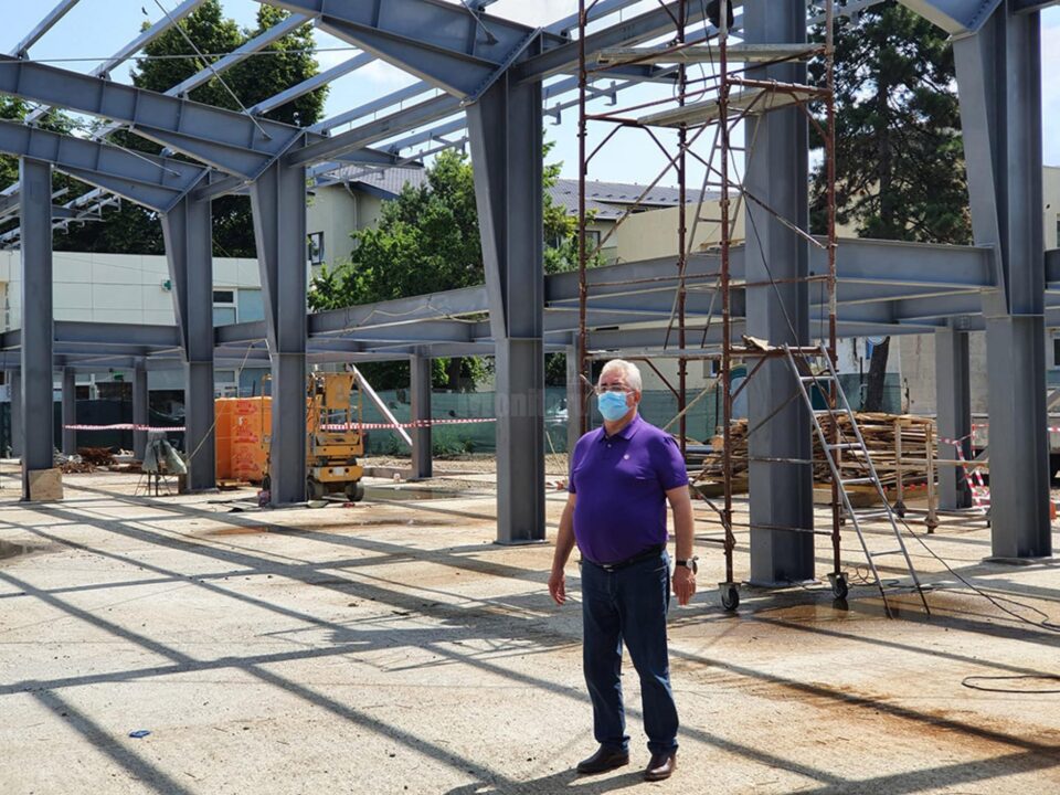 Ion Lungu vrea ca lucrările de construcție a noii piețe din George Enescu să se finalizeze până la sfârșitul anului