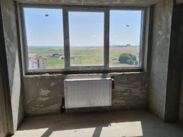 În unele apartamente caloriferele au fost deja montate