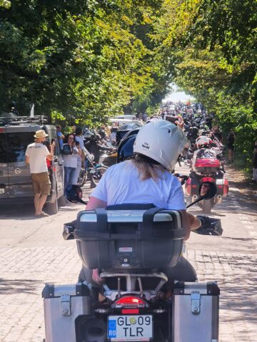Puzderie de lume și sute de motoare la Bucovina Motorfest – ediție de pandemie