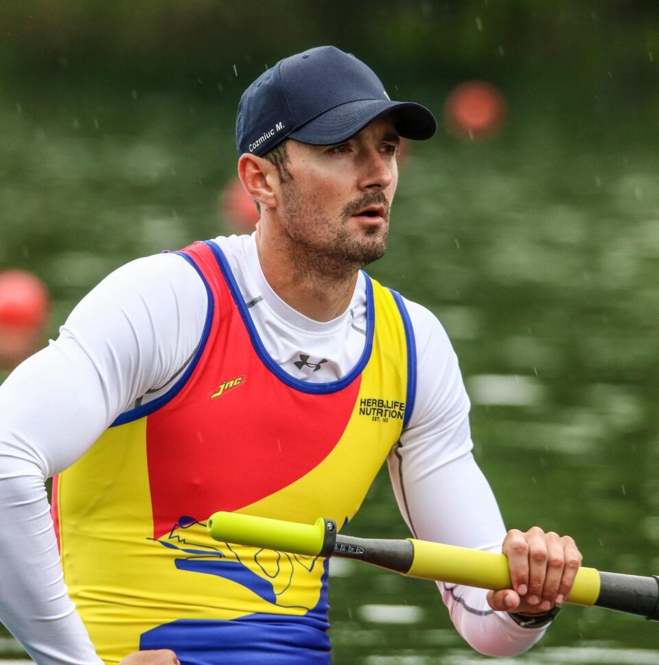Olimpicul Marius Cozmiuc, premiat cu 10.000 de lei și numit “Cetățean de onoare al Sucevei” Olimpicul Marius Cozmiuc, premiat cu 10.000 de lei și numit “Cetățean de onoare al Sucevei”