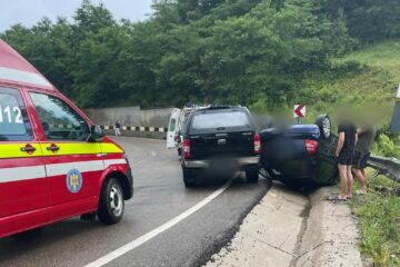Accident pe Mestecăniș