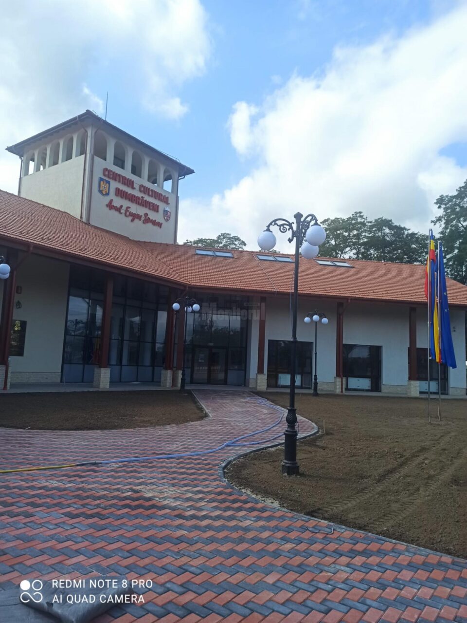 Noul centru cultural Dumbraveni