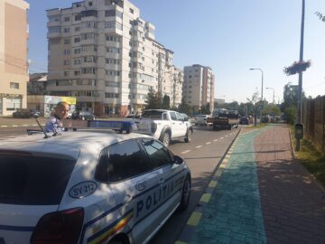 Polițiștii rutieri suceveni au pus în aplicare, miercuri dimineață, o acțiune de control „blitz”, cu efective sporite, pentru prevenirea accidentelor rutiere cu victime pietoni