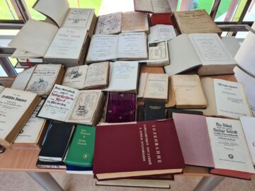 Colecție de Biblii