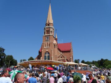 Hramul Sanctuarului Marian de la Cacica, sărbătorit în prezența a mii de credincioși
