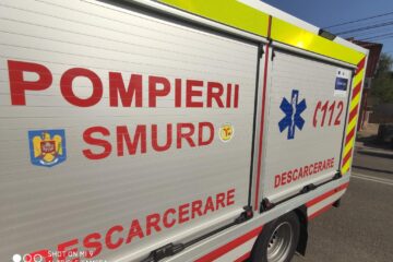 La fața locului a fost solicitată intervenția pompierilor