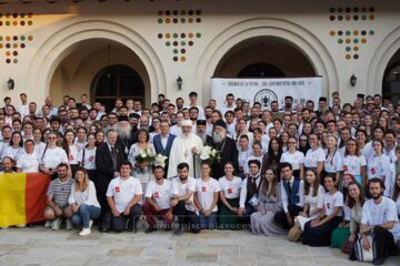 Patriarhul României alături de participanții la Congresul Studențesc Aniversar organizat la Mănăstirea Putna