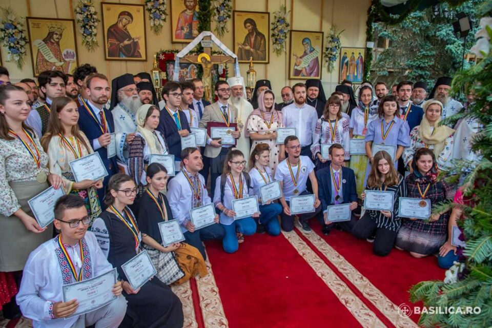 Premierea câștigătorilor concursurilor Putna 150 - foto Basilica.ro