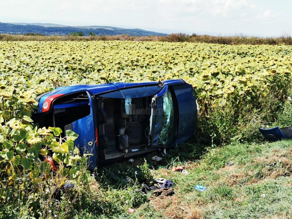 Mașina condusă de tânărul de 21 de ani