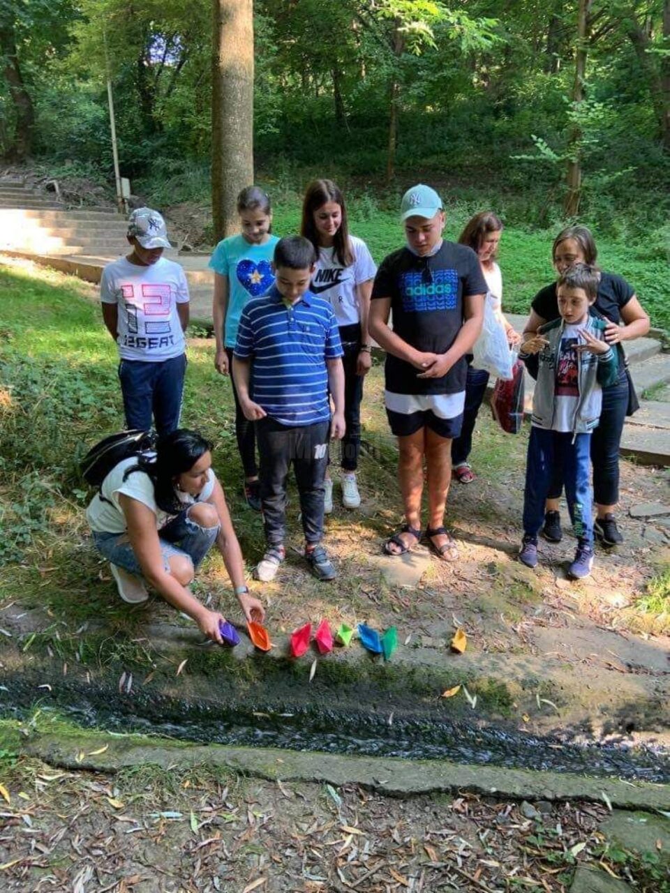 Școală de vară adresată copiilor cu tulburări de spectru autist din Centrul Școlar Suceava și din comunitate Școală de vară adresată copiilor cu tulburări de spectru autist din Centrul Școlar Suceava și din comunitate