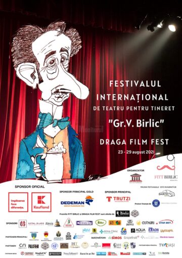 Parada costumelor de teatru, realizată împreună cu actorii de la Ateneul Național din Iași, paradă la care au participat și membrii trupelor de teatru invitate în concurs