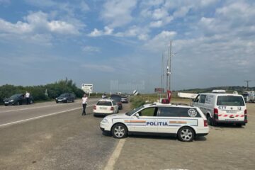 Șoferi vitezomani ori puși pe depășiri periculoase au rămas fără permise unul după altul