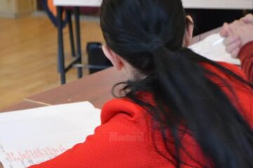 176 de profesori „fără pregătire” predau în școlile sucevene