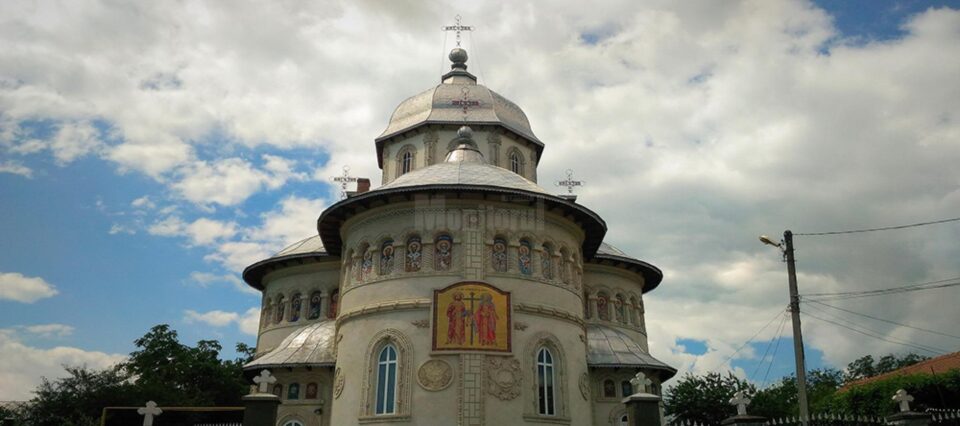 La Fălticeni, procesiune religioasă pe 28 august