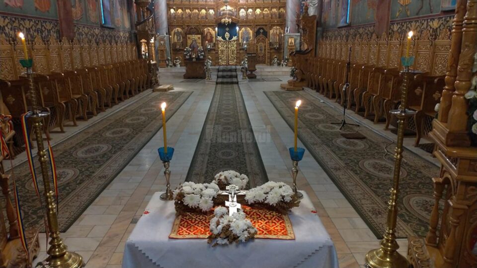 La Fălticeni, procesiune religioasă pe 28 august