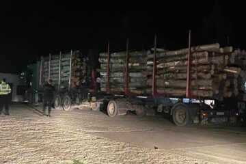 Vehiculul greu oprit în urma sesizării activistului