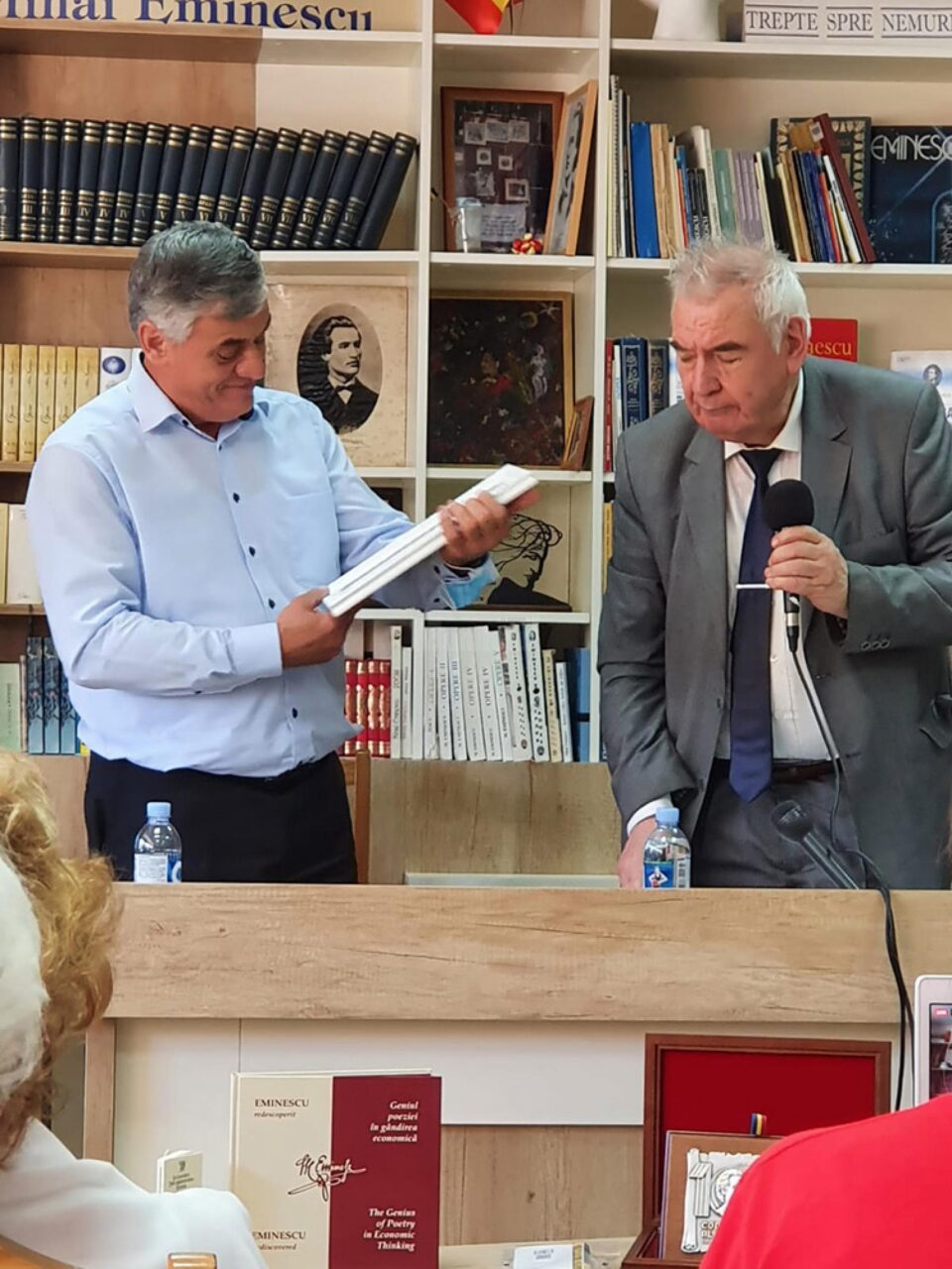 Primarul Ioan Pavăl, premiat de Academia de Științe a Moldovei