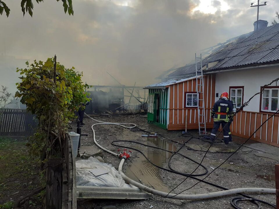 Incendiul de la Dornești putea fi stins mai eficient dacă hidranții ar fi fost funcționali Incendiul de la Dornești putea fi stins mai eficient dacă hidranții ar fi fost funcționali