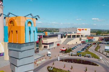 „Cafeneaua cu Joburi”, Handmade „Pop-up Store” și o nouă locație cu produse cosmetice, la Iulius Mall Suceava