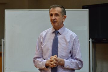 Prof. univ. dr. Mihai Covașă