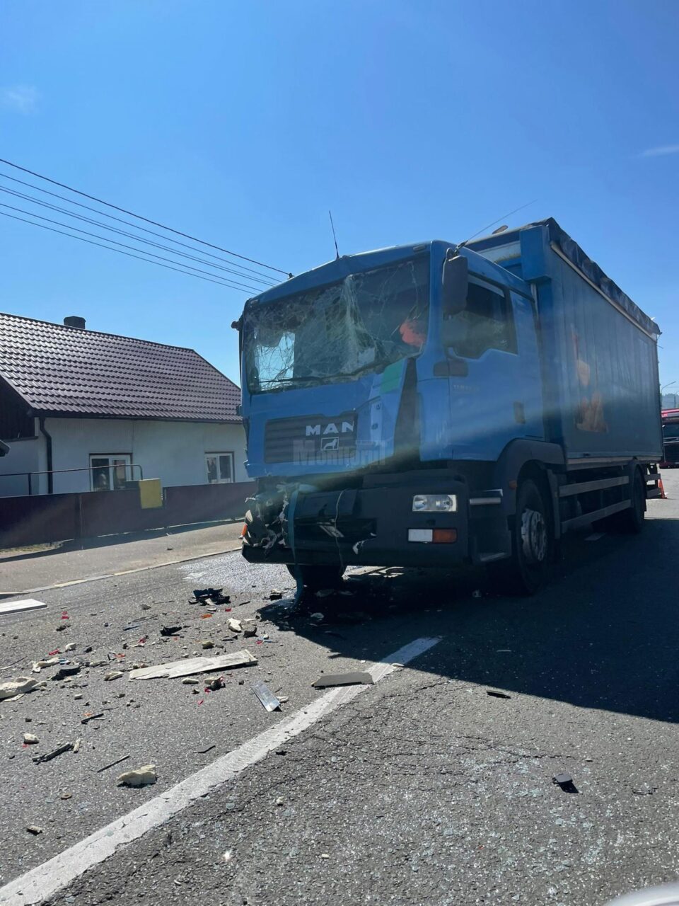 Al doilea camion implicat în accident