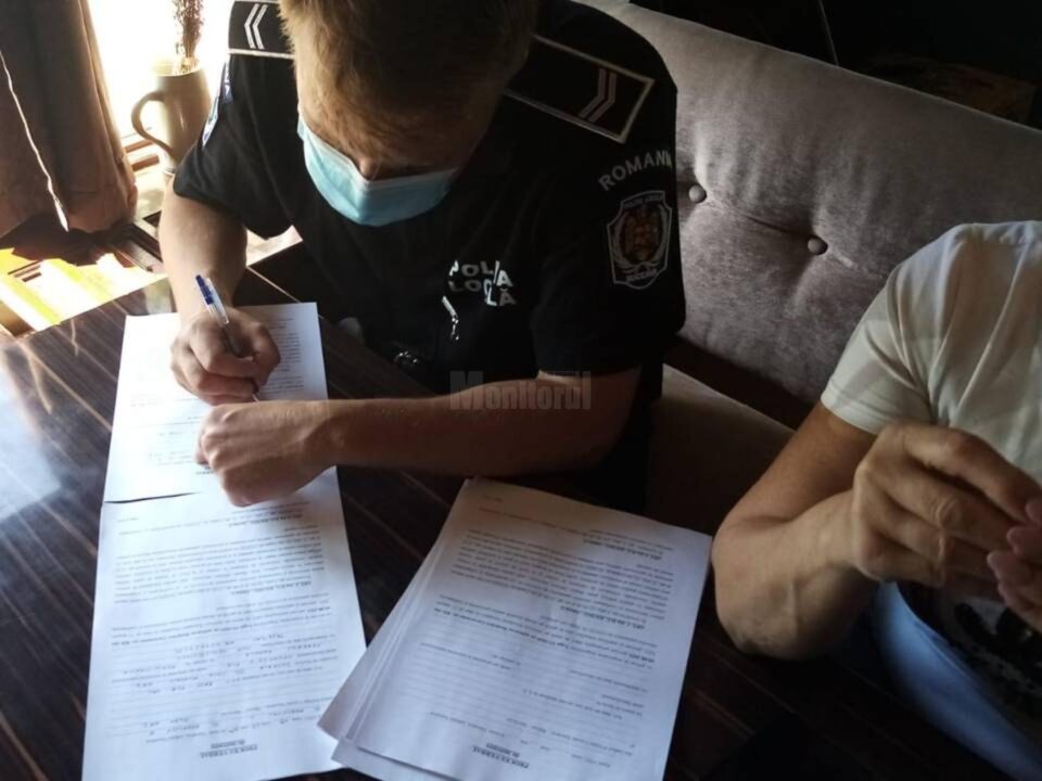 Polițiști, jandarmi și polițiști locali au fost angrenați în activități de instruire privind respectarea măsurilor sanitare în spații închise