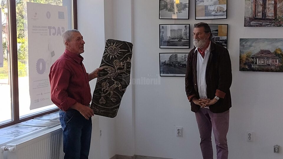 20 de lucrări de artă plastică pot fi admirate, până la sfârșitul lunii septembrie, la Galeria de Artă „Zamca”
