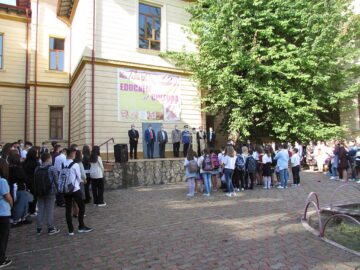 Debut de an școlar în municipiul Fălticeni