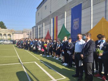 Deschiderea noului an școlar la Colegiul Național „Ștefan cel Mare” Suceava