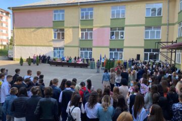 Deschiderea noului an școlar la Colegiul Național „Mihai Eminescu” Suceava