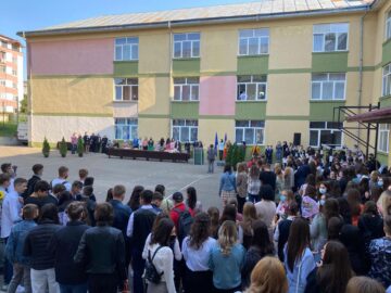 Deschiderea noului an școlar la Colegiul Național „Mihai Eminescu” Suceava