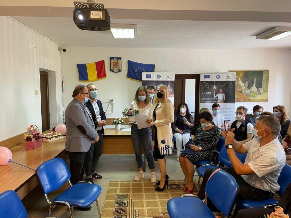 IȘJ Suceava i-a premiat pe elevii suceveni de 10 la evaluarea națională și la bacalaureat