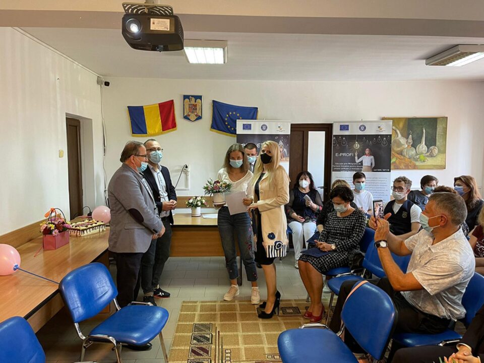 IȘJ Suceava i-a premiat pe elevii suceveni de 10 la evaluarea națională și la bacalaureat
