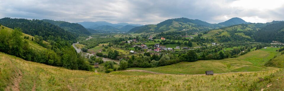 Un Loc De Basm În Bucovina Și O Poveste De Dragoste Ca La Hollywood