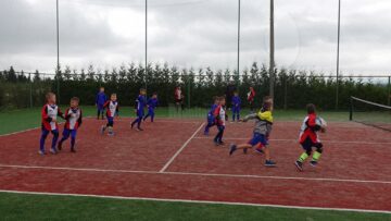 Aproximativ 150 de copii au jucat rugby-touch, la Berchișești