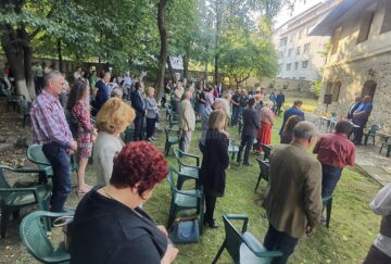 “O lume minunată”, lansată de Neculai Roșca, la Hanul Domnesc